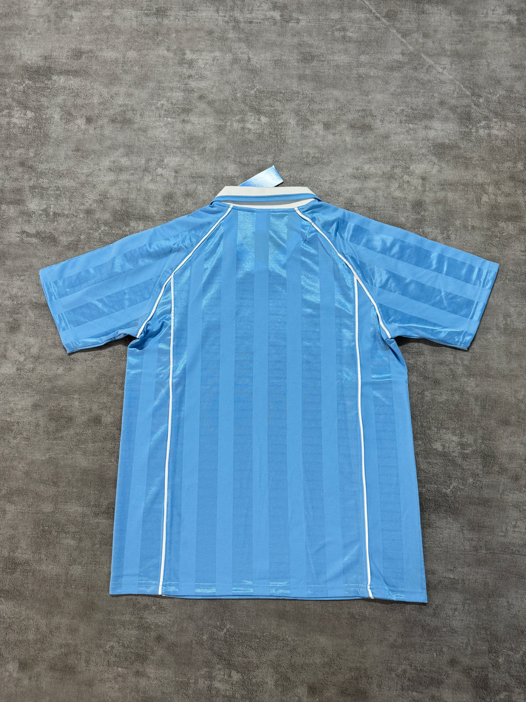 Retrò Anni 90' - Azzurra
