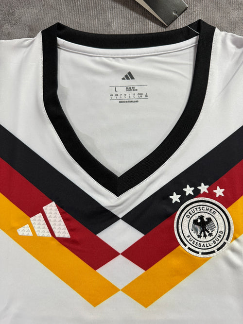 Crop-Top 2026 Germania