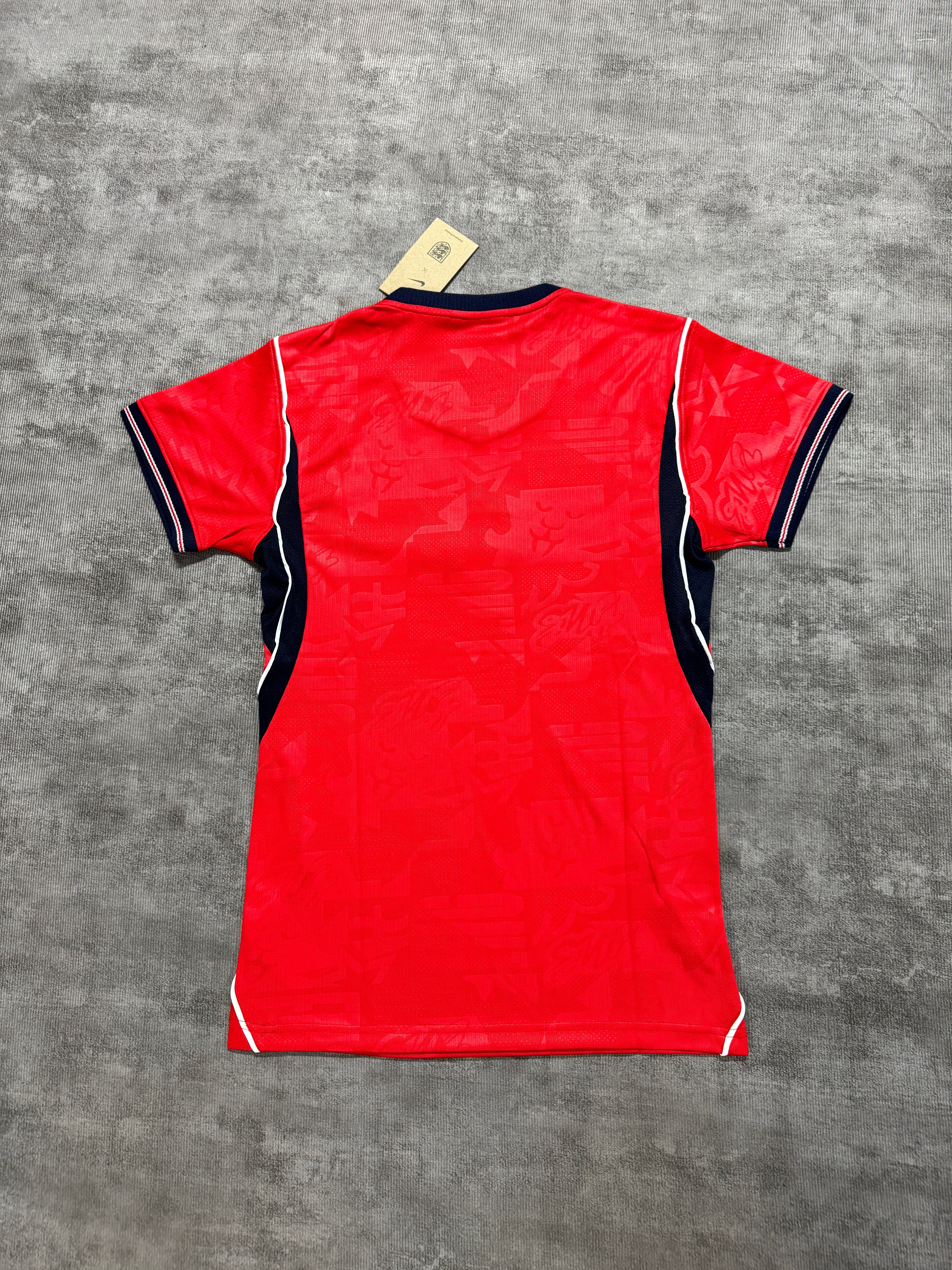 Maglia Donna Inghilterra Away 2026 – Slim Fit "Crimson Red"
